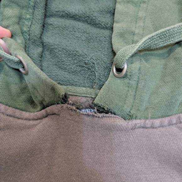 Oakland Athletics Majestic Hoodie Mens L Flaws Patches MLB - Picture 5 of 10